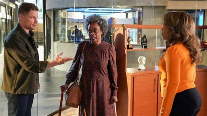 Bones Recap Spring Premiere Recap 4/14/16: Season 11 Episode 11 The Death in the Defense
