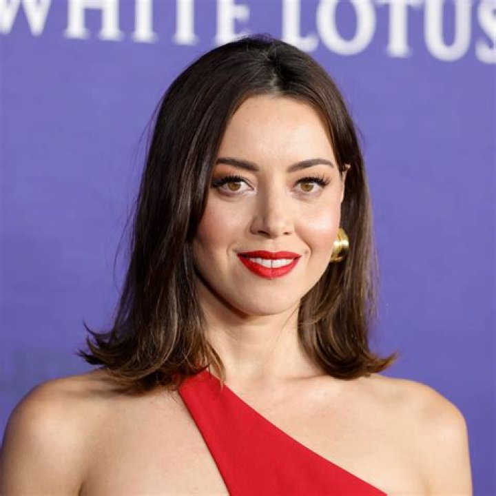 Is Aubrey Plaza Christian Or Jewish What