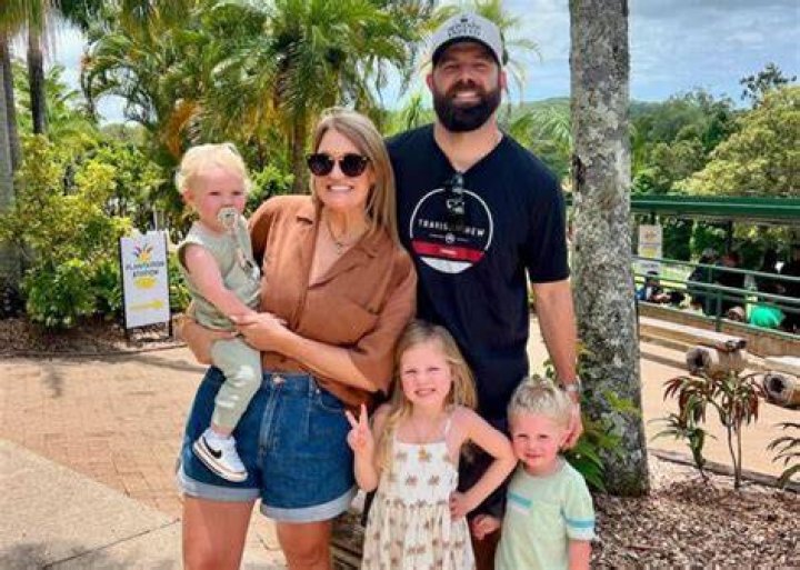 UFC Fighter Derrick Lewis Has 3 Kids With Wife April Davis- Meet His Family On Instagram ·